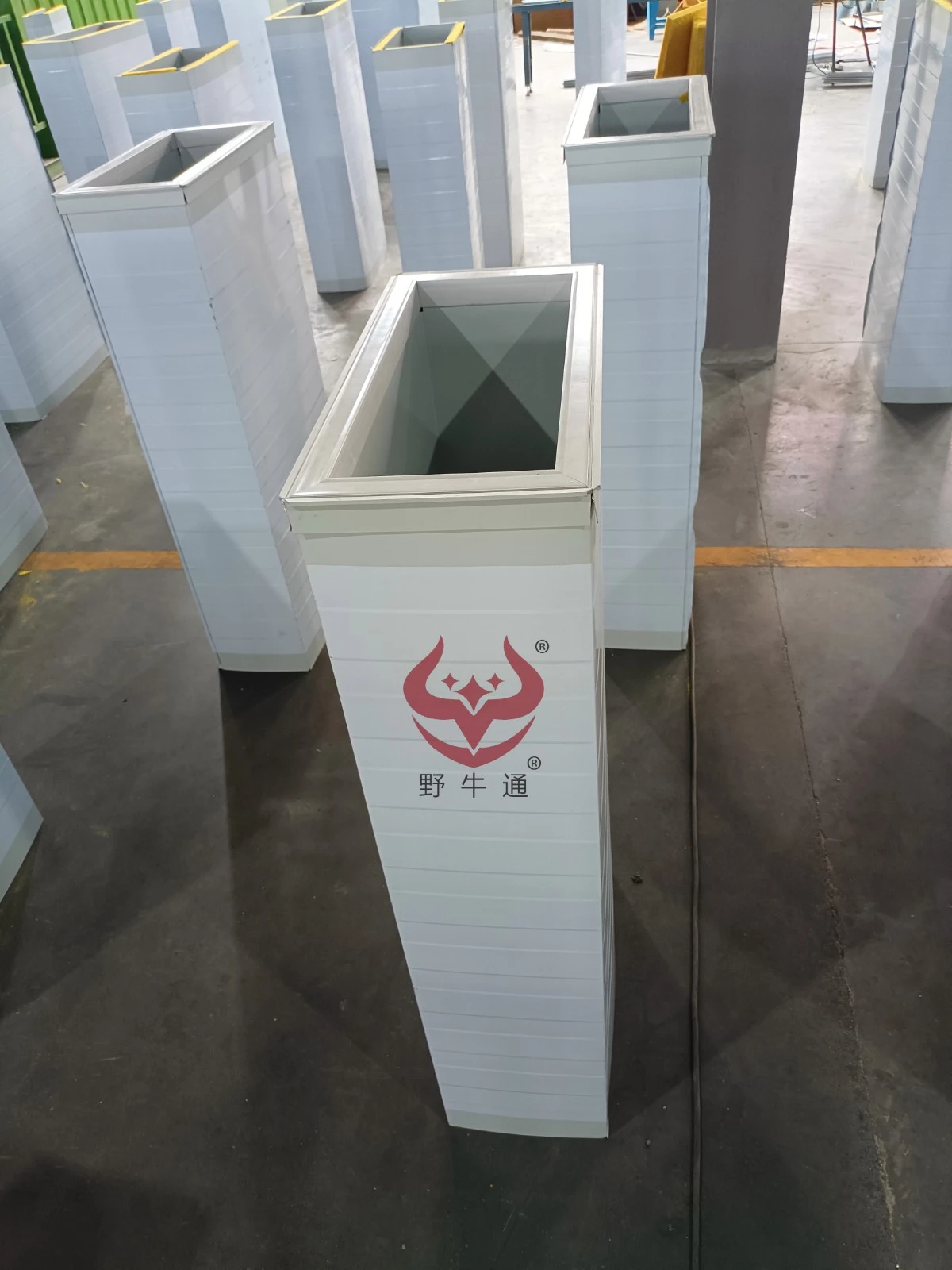 彩钢玻纤组合法兰1.jpg 彩钢玻纤组合法兰1.jpg