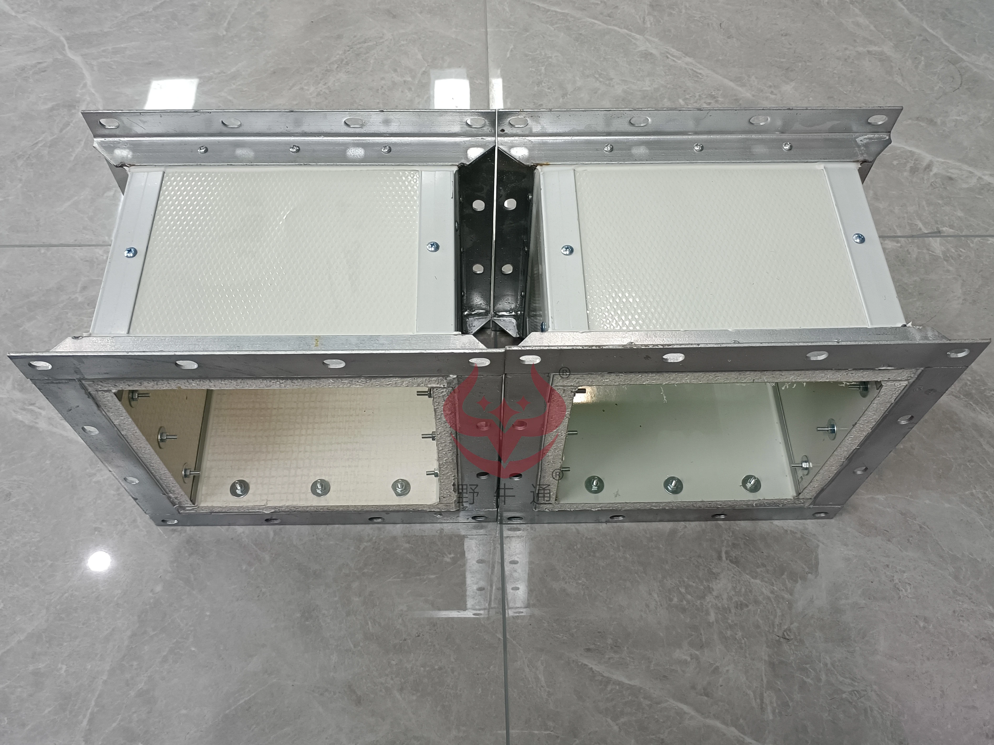 镁质有压花.jpg 镁质有压花.jpg